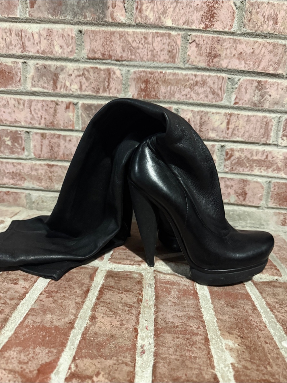 Balenciaga Black knee High Heel Platform Boots size 39